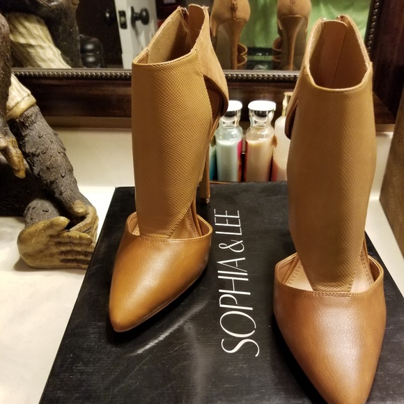 Heels - Picture 1 of 4